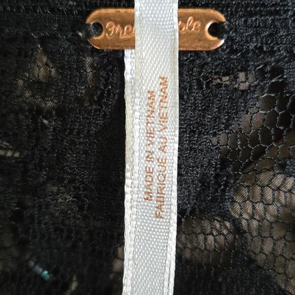 Free People Black Lace Bell Sleeve‎ Peplum Blouse Top M - Picture 5 of 7